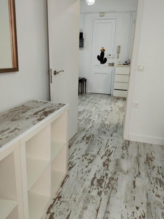 Apartment Fira Bcn Camp Nou ロスピタレート・デ・リョブレガート エクステリア 写真